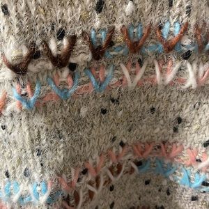 Multi color sweater XL